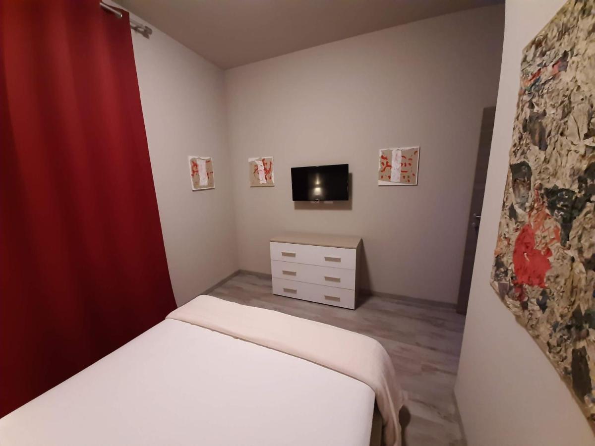 Hotel & Ristorante L'Angoletto In Selci Selci  Exteriér fotografie